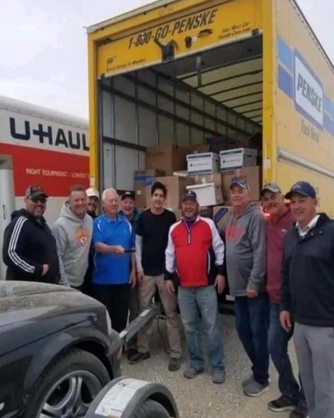 Stranded on the Highway — and Then 9 Strangers Changed Everything.